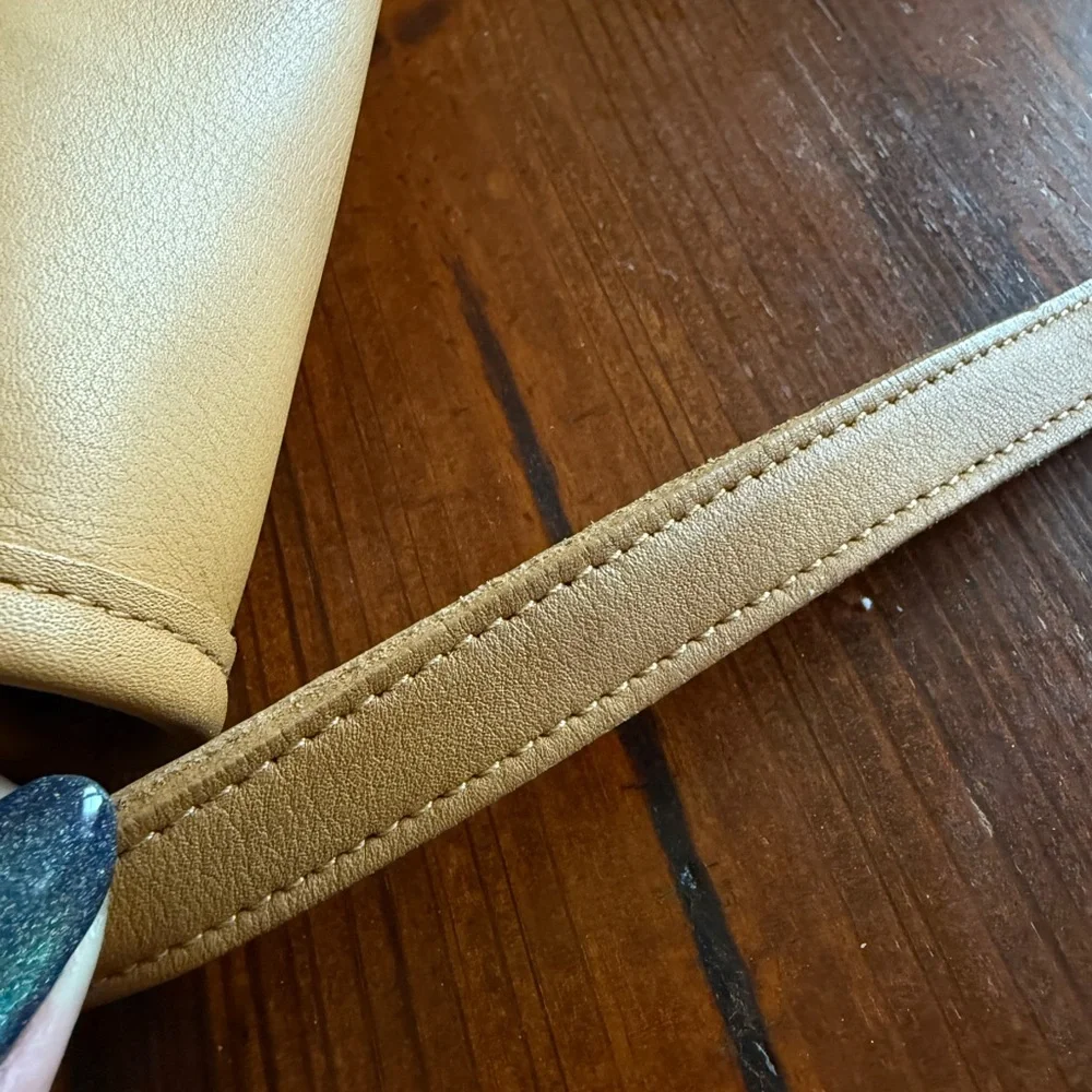 Vintage Coach Companion Crossbody Bag Tan - Picture 8 of 10